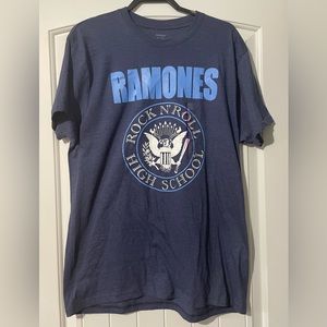 Ramones Tshirt, NWT, size XXL 2XL